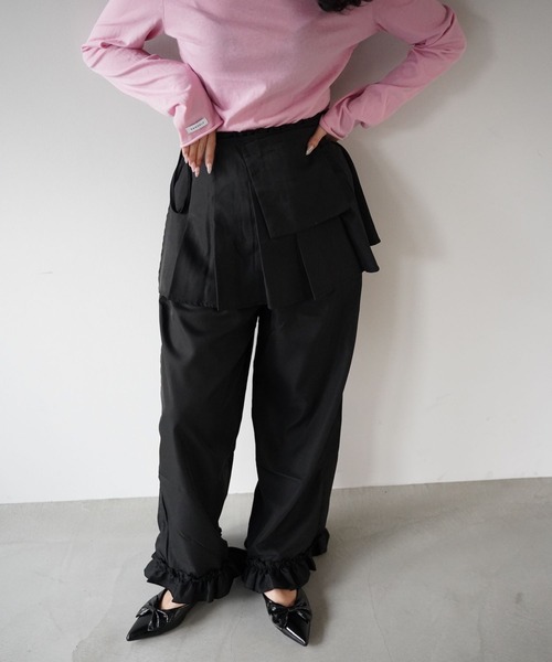 SANSeLF（サンセルフ）の「【SANSeLF】 マルチウェイ裾フリルエプロンレイヤードワイドパンツ saw25a068（その他パンツ・レディース・ブラック/ベージュ・FREE）」の13枚目の写真