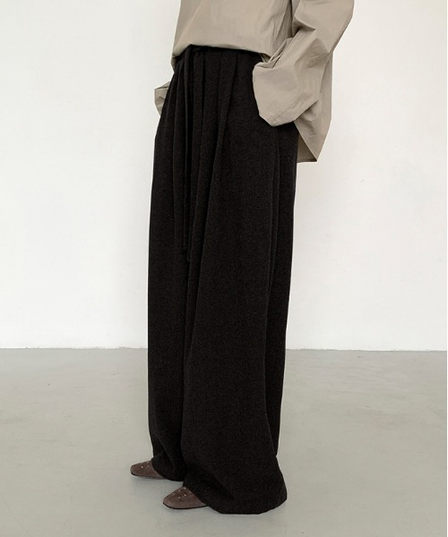 WEGO(ウィゴー)の「WEGO/ゆったりシルエットワイドストレートレッグパンツ(その他パンツ・レディース・ブラック/グレー・LARGE/MEDIUM)」の9枚目の写真