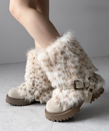 【 2way 】ボリュームフェイクファースタッズベルトブーツ / volume fake fur studded belt boots