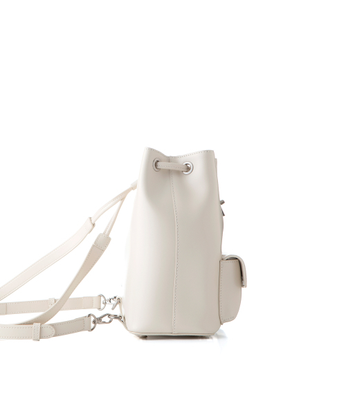 RAINBEE（レインビー）の「ZEPHYR BAG_ IVORY（バックパック/リュック・レディース・アイボリー・FREE）」の3枚目の写真