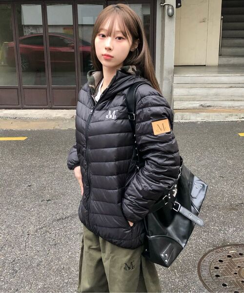 MUCENT(ムセント)の「ニーブジッパーポイントベルト付きレザーショルダーバッグ 男女共用(ショルダーバッグ・レディース・ブラック・FREE)」の14枚目の写真