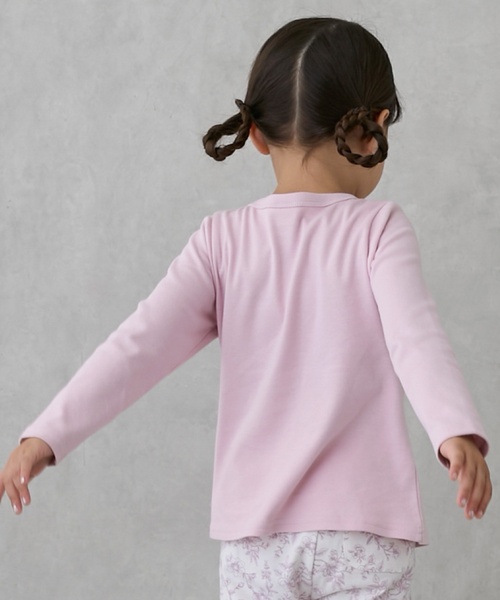 petit main（プティマイン）の「【プティプラ】GIRLS長袖Tシャツ（Tシャツ/カットソー・キッズ・ライトグリーン/ピンク/ライトブルー/アイボリー/ライトピンク/ネイビー/イエロー/ドット/オフホワイト/ラベンダー・90cm/80ｃｍ/130cm/100cm/110cm/120cm）」の17枚目の写真