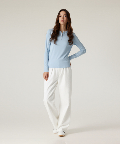 BUTTON SEOUL（ボタンソウル）の「[ウィメンズ] ライオセルソフトストレッチヘンリーネックロングスリーブTシャツ(4 COLORS)（Tシャツ/カットソー・レディース・ブラック/アイボリー/スカイブルー/ライトグレー・SMALL/MEDIUM/LARGE）」の10枚目の写真