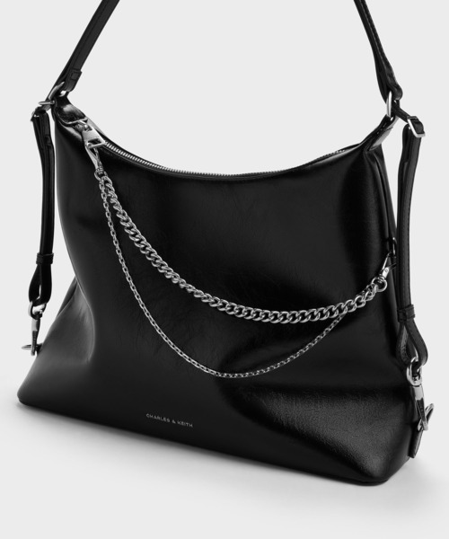CHARLES & KEITH(チャールズ & キース)の「Atwood アトウッド チェーンホーボーバッグ(ショルダーバッグ・レディース・サンドグレー/スミクロ・L)」の13枚目の写真