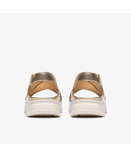 Clarks(クラークス)の「DashLite Wish / ダッシュライトウィッシュ (ゴールドレザー)(サンダル・レディース・ゴールド・UK3/UK6/UK5.5/UK5/UK4.5/UK4/UK3.5)」の11枚目の写真