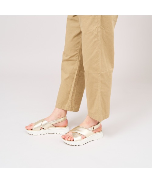 Clarks(クラークス)の「DashLite Wish / ダッシュライトウィッシュ (ゴールドレザー)(サンダル・レディース・ゴールド・UK3/UK6/UK5.5/UK5/UK4.5/UK4/UK3.5)」の19枚目の写真