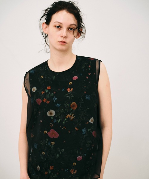 NOISE MAKER(ノイズメーカー)の「ボタニカルレイヤードノースリーブ【MADE IN JAPAN】(Tシャツ/カットソー・レディース・ブラック/オフホワイト・FREE)」の2枚目の写真