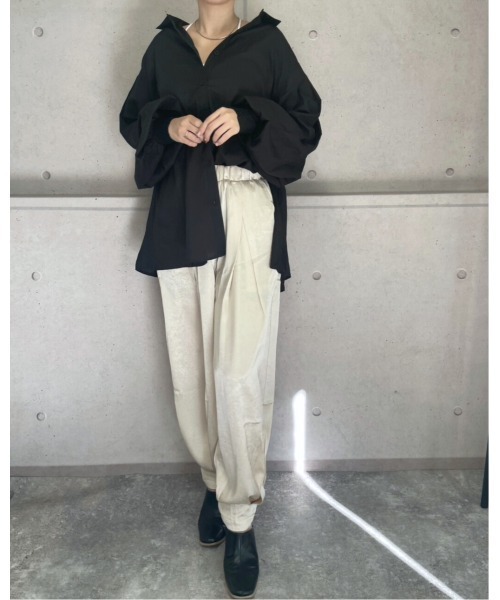 amini(アミニ)の「ボリュームタックスリーブシャツ(Tシャツ/カットソー・レディース・サックスブルー/ブラック/オフホワイト・MEDIUM)」の16枚目の写真