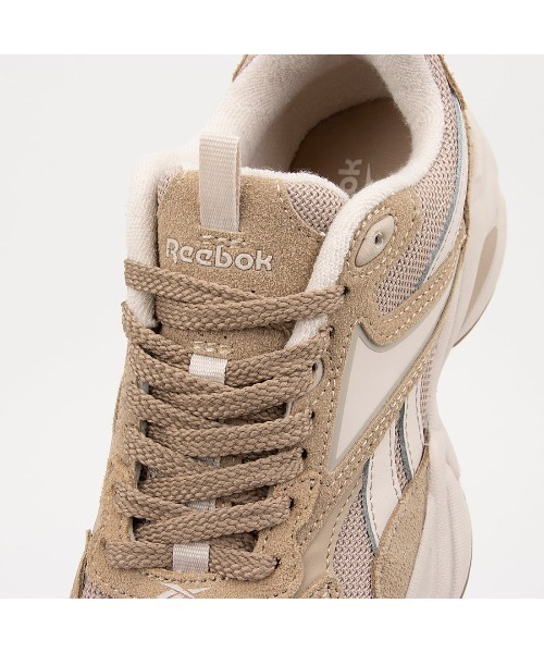 Reebok(リーボック)の「チャージ ラン / REEBOK CHARGE RUN(スニーカー・レディース・ブラウン/アイボリー/ブラック・24.0cm/24.5cm/23.5cm/22.0cm/26.0cm/25.5cm/23.0cm/22.5cm/25.0cm)」の15枚目の写真