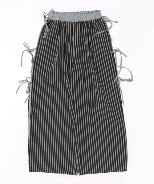 W:Huku（フーク）の「【W:Huku / ブロードストライプ】サイド リボン パンツ / Broad Stripe Side Ribbon Pants（その他パンツ・レディース・ブラック/ブルー/ベージュ/ブラウン・FREE）」の5枚目の写真