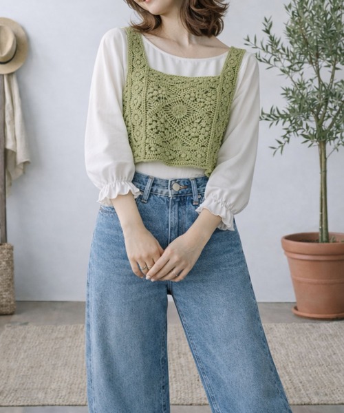Belle Cie（ベルシー）の「かぎ編みナチュラルクロシェショートビスチェ（その他トップス・レディース・グリーン/ブルー・FREE）」の2枚目の写真