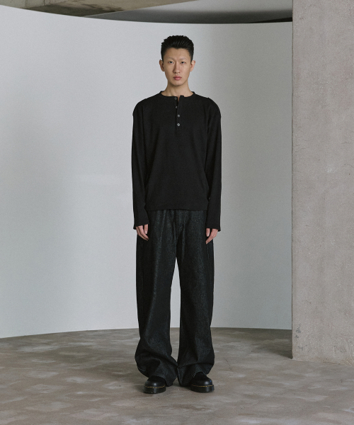 P.IN.O(ピインオ)の「ソフトウェスタンリブロングスリーブ - ブラック(Tシャツ/カットソー・メンズ・その他・MEDIUM/LARGE)」の2枚目の写真