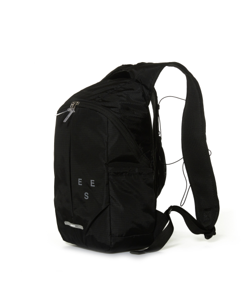 RAWROW（ロウロウ）の「RAWROW x EES ランニングバックパック [2色]（バックパック/リュック・レディース・ライトブルー/ブラック・FREE）」の5枚目の写真