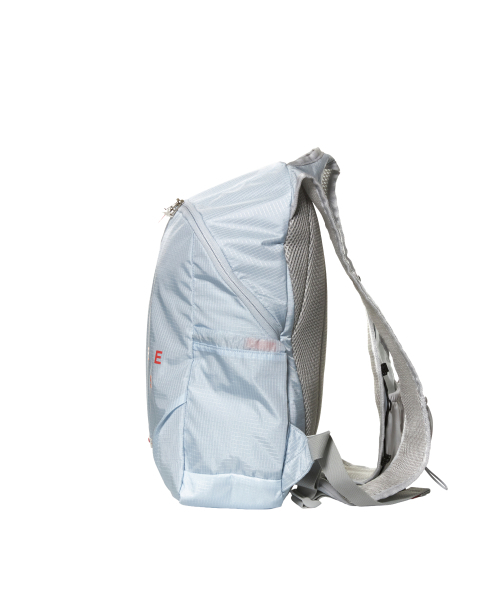 RAWROW（ロウロウ）の「RAWROW x EES ランニングバックパック [2色]（バックパック/リュック・レディース・ライトブルー/ブラック・FREE）」の9枚目の写真