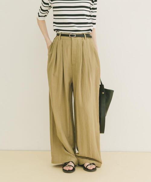 ITEMS URBANRESEARCH(アイテムズ アーバンリサーチ)の「タックギャザーパンツ(その他パンツ・レディース・ベージュ/ボルドー/ブラック・FREE/TALL)」の2枚目の写真
