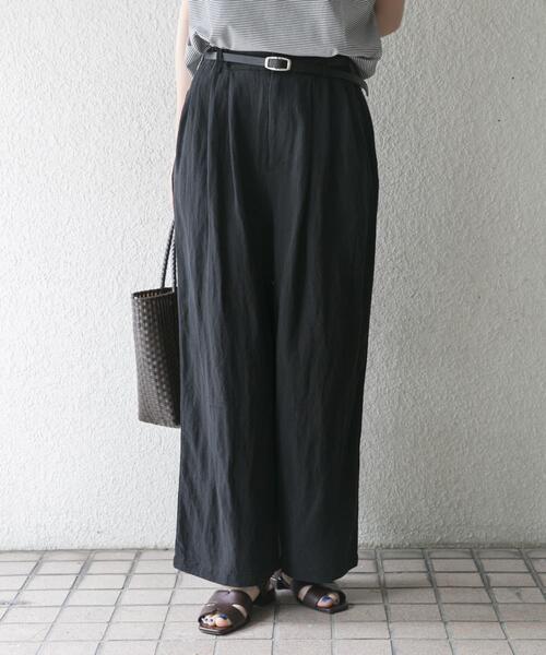 ITEMS URBANRESEARCH(アイテムズ アーバンリサーチ)の「タックギャザーパンツ(その他パンツ・レディース・ベージュ/ボルドー/ブラック・FREE/TALL)」の1枚目の写真