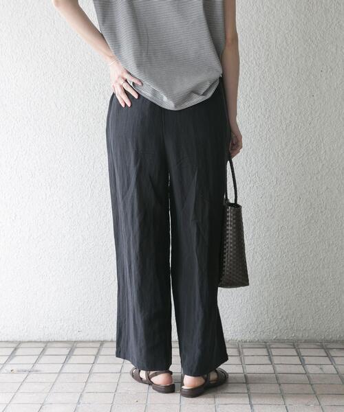 ITEMS URBANRESEARCH(アイテムズ アーバンリサーチ)の「タックギャザーパンツ(その他パンツ・レディース・ベージュ/ボルドー/ブラック・FREE/TALL)」の12枚目の写真