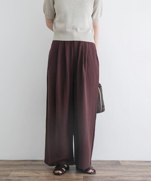 ITEMS URBANRESEARCH(アイテムズ アーバンリサーチ)の「タックギャザーパンツ(その他パンツ・レディース・ベージュ/ボルドー/ブラック・FREE/TALL)」の4枚目の写真