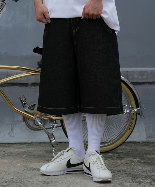 B.R.U（ブル）の「バッグ刺繍デニムハーフパンツ（デニムパンツ・メンズ・ブラック・MEDIUM/LARGE）」の5枚目の写真