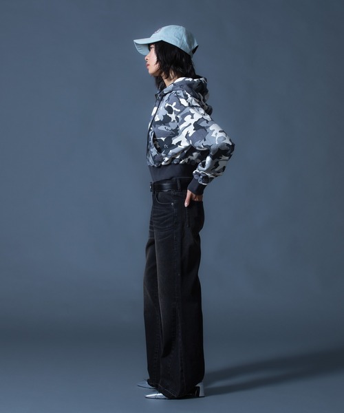 X-girl(エックスガール)の「HIBISCUS CAMOUFLAGE ZIP UP SWEAT HOODIE(パーカー・レディース・グレー/カモフラージュ・S/M)」の15枚目の写真