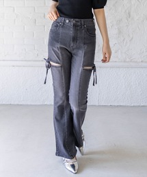 clear（クリア）の「【低身長対応/サイズ展開あり】サイドスリットリボン付きフレアデニムパンツ（デニムパンツ）」