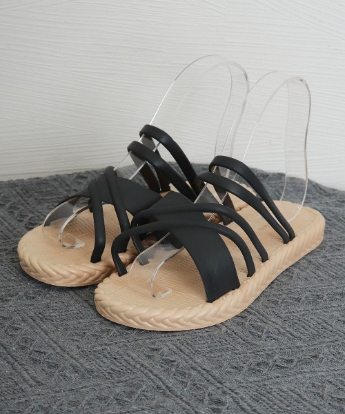 Miniministore(ミニミニストア)の「クロスベルトサンダル レディース 夏(サンダル・レディース・ブラック/アイボリー・L/S/M)」の12枚目の写真