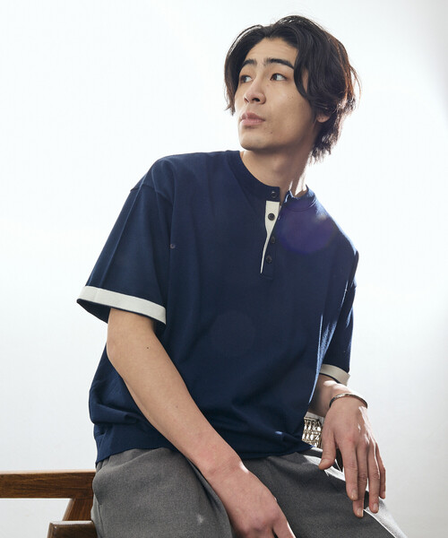 FREAK'S STORE（フリークスストア）の「限定展開 Relax Fit リラックスフィット クールタッチ 配色ヘンリーネック プルオーバー（その他トップス・メンズ・ブラック/チャコールグレー/ブラウン/ネイビー・LARGE/MEDIUM）」の15枚目の写真