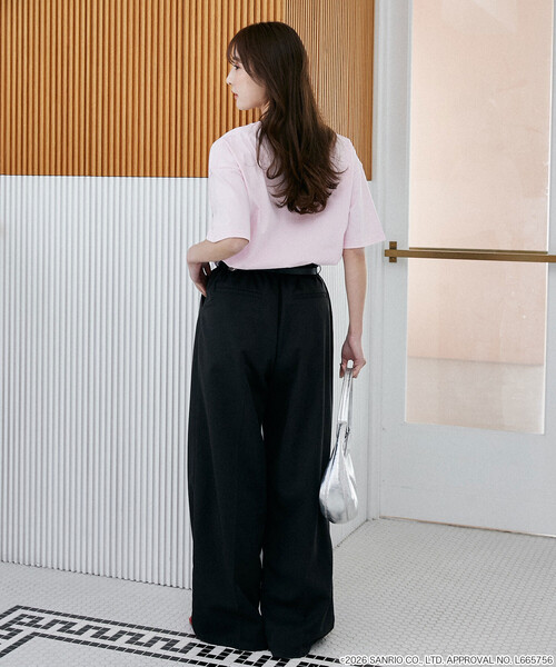 PUBLUX(パブリュクス)の「PUBLUX/パブリュクス ”SANRIO CHARACTERS/サンリオキャラクターズ” 眼鏡 カレッジ風 プリントTシャツ 限定展開(Tシャツ/カットソー・レディース・ブラック/ピンク/ライトグレー/ネイビー/オフホワイト/チャコールグレー・フリ-)」の12枚目の写真