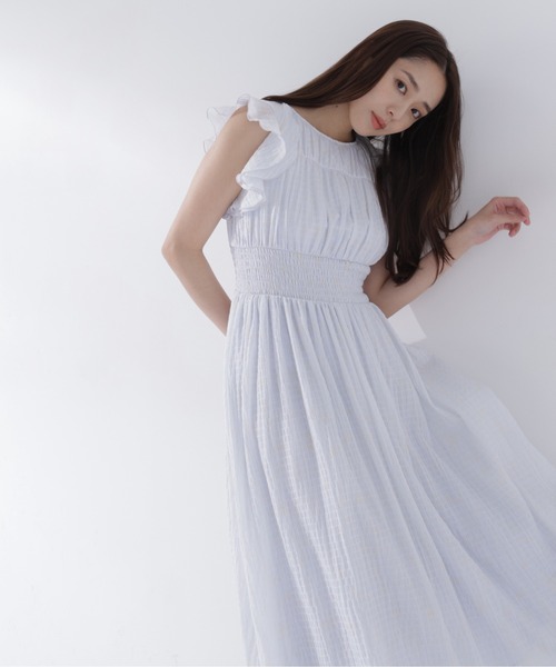 NATURAL BEAUTY BASIC(ナチュラルビューティーベーシック)の「フラワープリントフリルワンピース(ワンピース・レディース・ホワイト系その他/ブラック系その他2/ブルー系その他2・MEDIUM/P/S)」の3枚目の写真