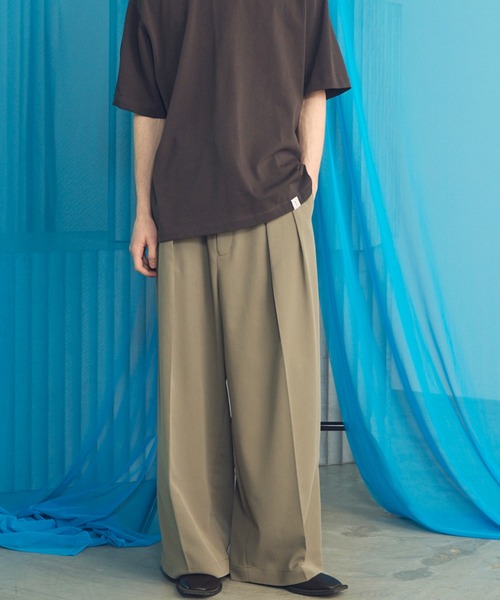 MAISON SPECIAL（メゾンスペシャル）の「《UNISEX》Crispy Cross Calze Two-tuck Prime-Wide Slacks/クリスピークロスカルゼツータックプライムワイドスラックス【MAISON SPECIAL/メゾンスペシャル】■セットアップ対応■（スラックス・メンズ・バーガンディー/ブラック/グレー・2/1/0）」の13枚目の写真