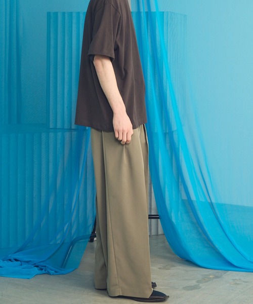 MAISON SPECIAL（メゾンスペシャル）の「《UNISEX》Crispy Cross Calze Two-tuck Prime-Wide Slacks/クリスピークロスカルゼツータックプライムワイドスラックス【MAISON SPECIAL/メゾンスペシャル】■セットアップ対応■（スラックス・メンズ・バーガンディー/ブラック/グレー・2/1/0）」の14枚目の写真