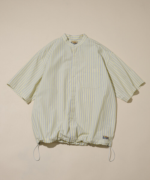 FREAK'S STORE(フリークスストア)の「タイプライター スピンドル バンドカラー ショートスリーブシャツ/裾ドローコード(シャツ/ブラウス・メンズ・ネイビー/イエロー/ブルー・SMALL/MEDIUM/LARGE)」の17枚目の写真