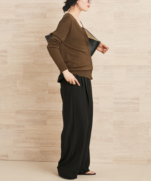 plage(プラージュ)の「LE PETIT PULLE / ル プティ プレ 別注 VN カーディガン(カーディガン/ボレロ・レディース・ブラウン系その他・FREE)」の4枚目の写真