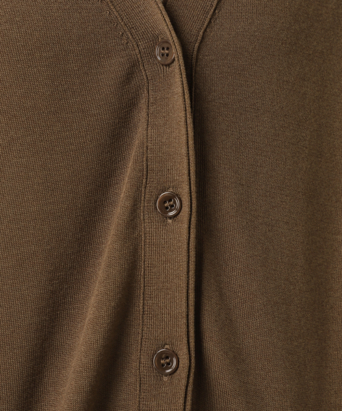 plage(プラージュ)の「LE PETIT PULLE / ル プティ プレ 別注 VN カーディガン(カーディガン/ボレロ・レディース・ブラウン系その他・FREE)」の16枚目の写真