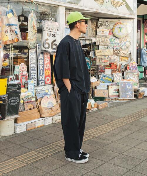 URBAN RESEARCH（アーバンリサーチ）の「Wide Dad　BREEZY TECH SHORT-SLEEVE T-SHIRTS（Tシャツ/カットソー・メンズ・ネイビー/ブラック・2/1）」の7枚目の写真