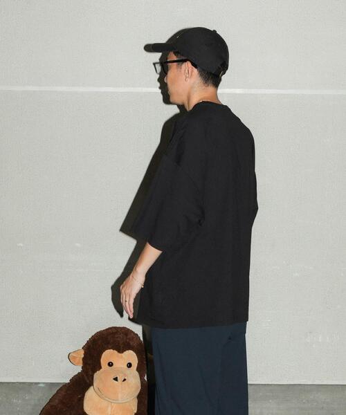 URBAN RESEARCH（アーバンリサーチ）の「Wide Dad　BREEZY TECH SHORT-SLEEVE T-SHIRTS（Tシャツ/カットソー・メンズ・ネイビー/ブラック・2/1）」の10枚目の写真