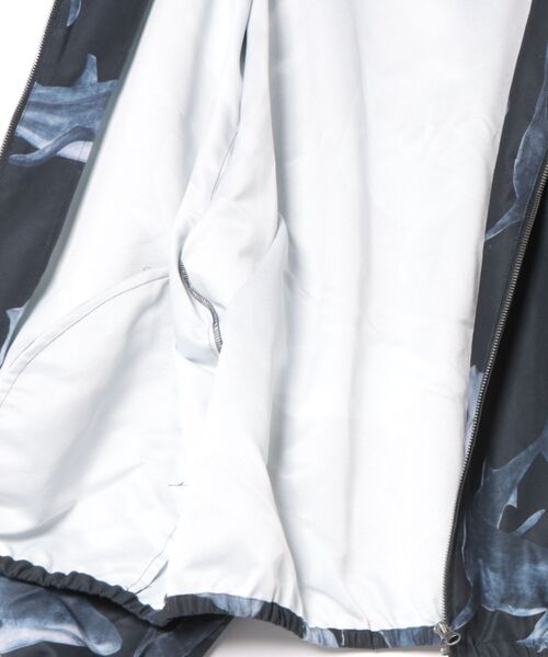 Revo.(レボ)の「Revo./レヴォ オールプリント トラックジャケット(ブルゾン・メンズ・ブルー/ブラック/カーキ・LARGE/MEDIUM)」の5枚目の写真