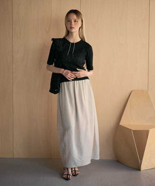 LAULEN（ローレン）の「roll up sleeves semi sheer rib tops /ロールアップスリーブセミシアーリブニット（Tシャツ/カットソー・レディース・モカ/チャコールグレー/アイボリー/グレイッシュベージュ/ブラック・FREE）」の9枚目の写真