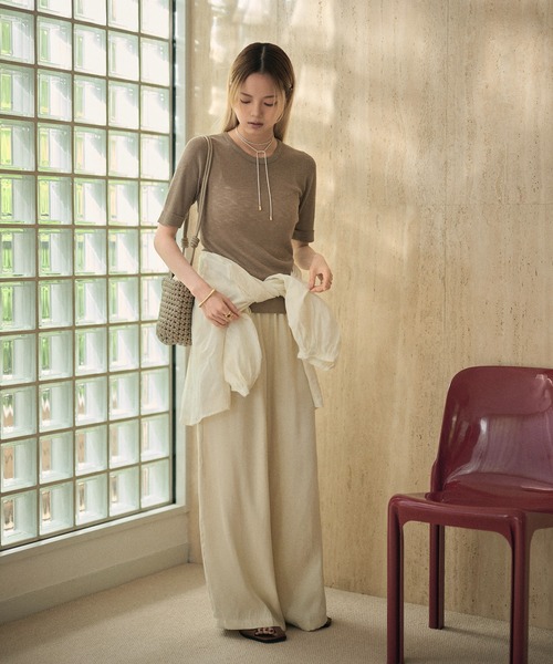 LAULEN（ローレン）の「roll up sleeves semi sheer rib tops /ロールアップスリーブセミシアーリブニット（Tシャツ/カットソー・レディース・モカ/チャコールグレー/アイボリー/グレイッシュベージュ/ブラック・FREE）」の22枚目の写真
