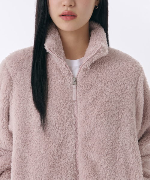 MUSINSA STANDARD WOMAN（ムシンサスタンダードウーマン）の「ウィメンズシャギーフリースジップアップジャケット[ライトピンク]（その他アウター・レディース・その他・SMALL/LARGE/MEDIUM）」の4枚目の写真