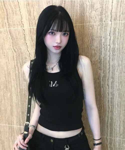 MUCENT(ムセント)の「【日本未発売/WEB限定】MUCENT(ムセント)/バック ディティール スリーブレス アメスリ タンクトップ/BACK DETAIL SIGNATURE SLEEVELESS(タンクトップ・レディース・ブラック/グレー/ベージュ/ネイビー/ホワイト・FREE)」の8枚目の写真