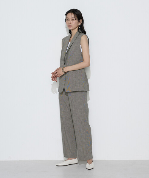 COMME CA(コムサ)の「ストレッチミニ千鳥 ジレ(ベスト・レディース・ベージュ系その他/ブラック系その他・11号/9号)」の11枚目の写真