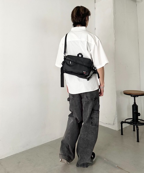 FIRE FIRST（ファイヤーファースト）の「[FIRE FIRST]ファイヤーファースト/2WAYボディバッグ＆ショルダーバッグ/コーティングポリ（ボディバッグ/ウエストポーチ・メンズ・レッド/ブラック/ブルー・FREE）」の9枚目の写真