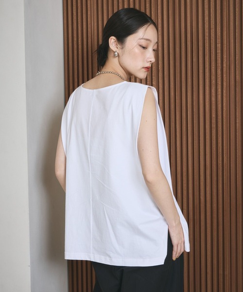 LEPSIM(レプシィム)の「ボックスタックノースリーブ 242849(Tシャツ/カットソー・レディース・ダークベージュ/レッド系その他/ブラック/オフホワイト/ライトパープル・FREE)」の13枚目の写真