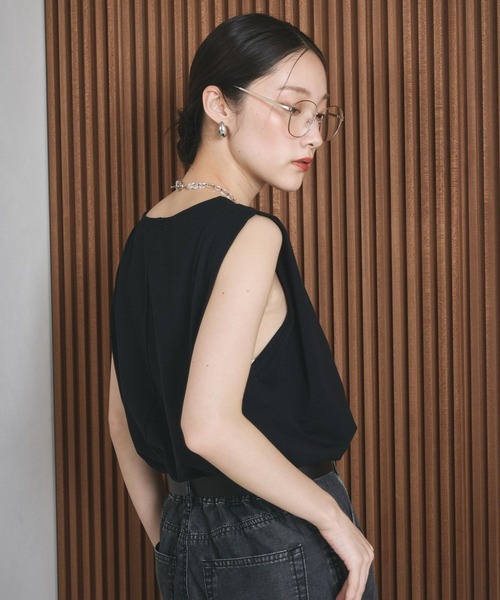 LEPSIM(レプシィム)の「ボックスタックノースリーブ 242849(Tシャツ/カットソー・レディース・ダークベージュ/レッド系その他/ブラック/オフホワイト/ライトパープル・FREE)」の6枚目の写真