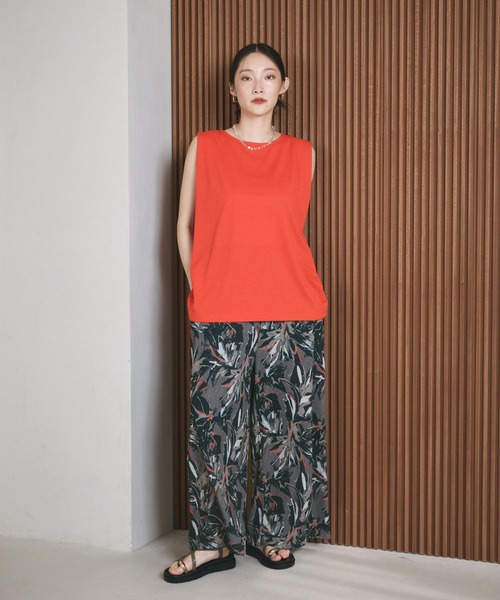 LEPSIM(レプシィム)の「ボックスタックノースリーブ 242849(Tシャツ/カットソー・レディース・ダークベージュ/レッド系その他/ブラック/オフホワイト/ライトパープル・FREE)」の22枚目の写真