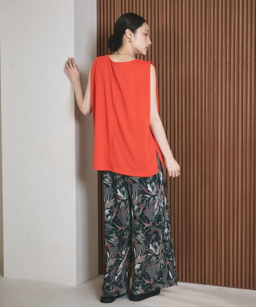 LEPSIM(レプシィム)の「ボックスタックノースリーブ 242849(Tシャツ/カットソー・レディース・ダークベージュ/レッド系その他/ブラック/オフホワイト/ライトパープル・FREE)」の20枚目の写真