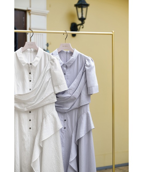 Her lip to(ハーリップトゥー)の「Striped Asymmetrical Shirt Dress(ワンピース・レディース・ブルー系/オフホワイト・S/M)」の11枚目の写真
