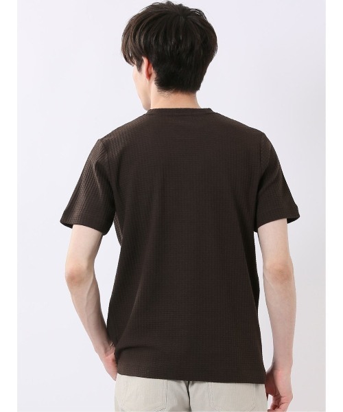 TAKA-Q（タカキュー）の「【綿混】タカキュー 千鳥 ジャガード クルーネック 半袖 Tシャツ（Tシャツ/カットソー・メンズ・ライトグレー/ホワイト/ネイビー/ブラウン・X-LARGE/LARGE/MEDIUM）」の17枚目の写真