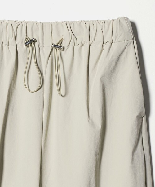 A DAY IN THE LIFE UNITED ARROWS(アデイインザライフユナイテッドアローズ)の「ノースリーブブラウス+パンツ ‐はっ水・UVカット・セットアイテム‐ <A DAY IN THE LIFE>(ワンピース・レディース・ネイビー/ベージュ/ブラック・FREE)」の21枚目の写真